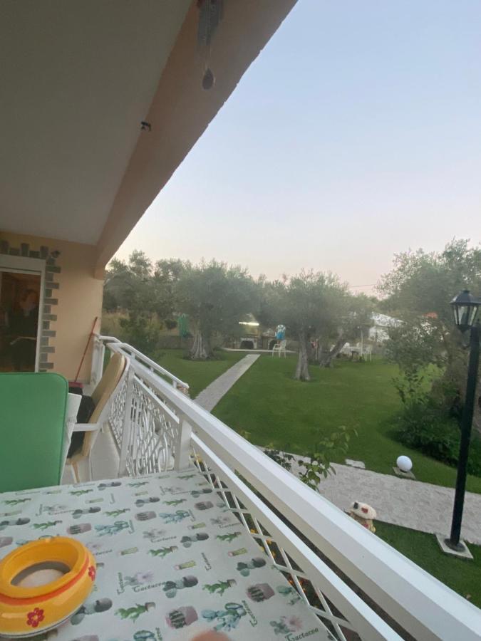 Terry'S Villa Makri Exterior photo